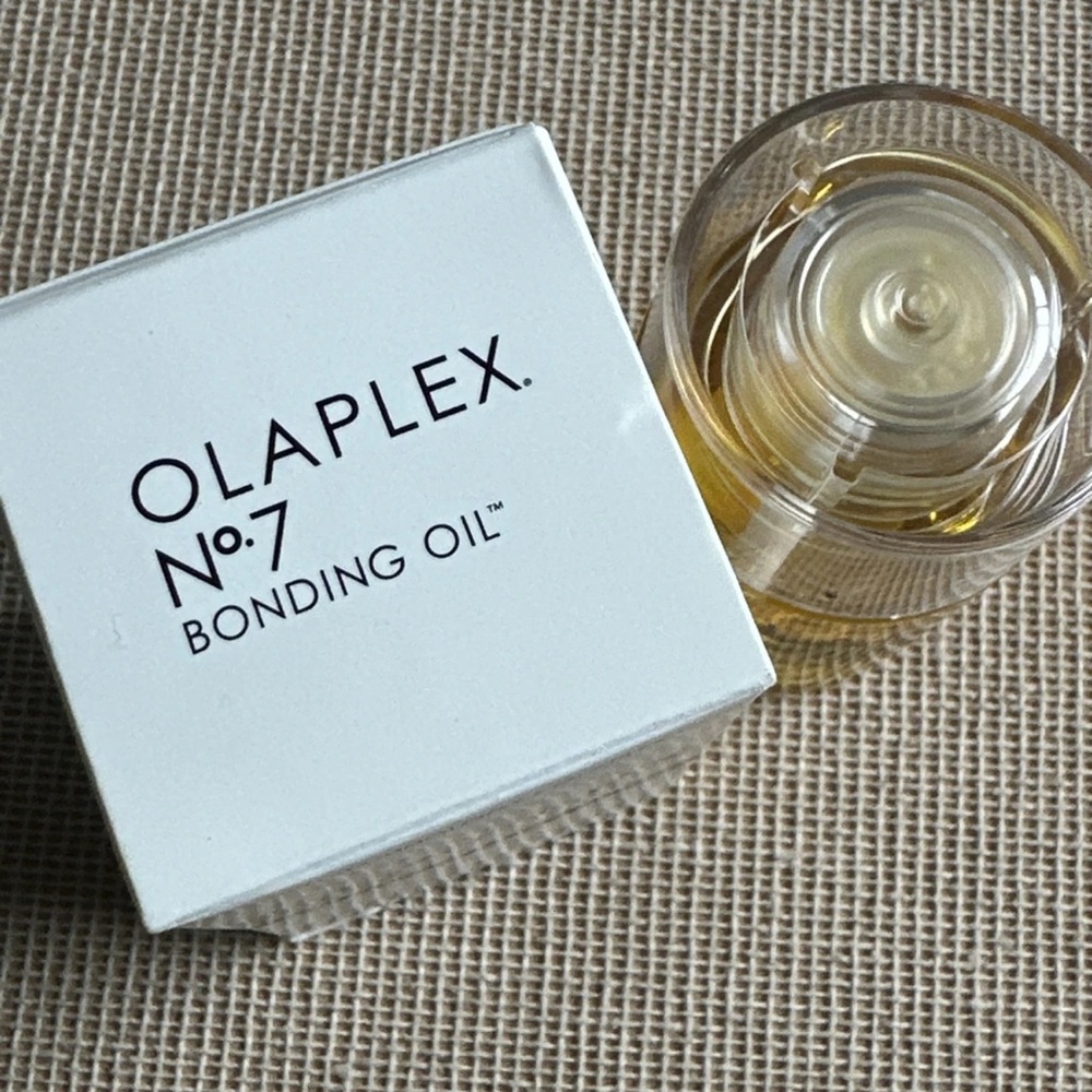 Olaplex No.7 Bonding Oil Brand New AMAZING - Picture 2 of 3